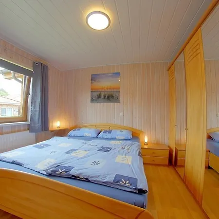 Kw21a Silbermoewe Nyaraló Dorumer Neufeld